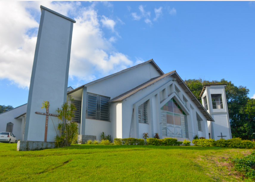 Igreja Católica Santa Teresinha