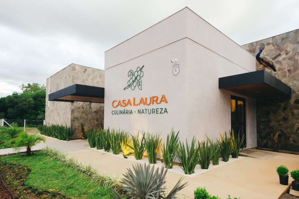 CASA LAURA_ORQUIDÁRIO CRUZ